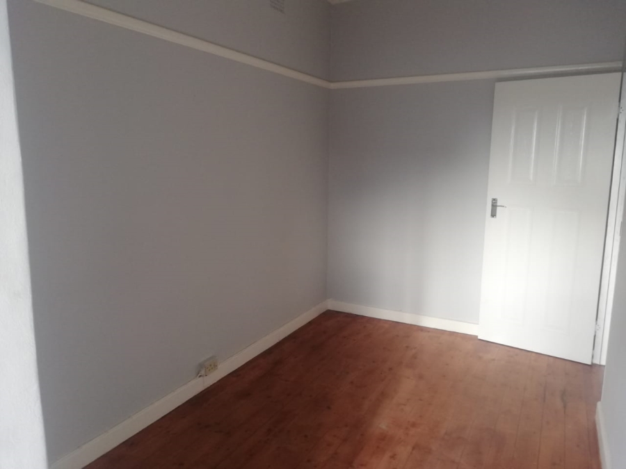 To Let 1 Bedroom Property for Rent in Southernwood Eastern Cape
